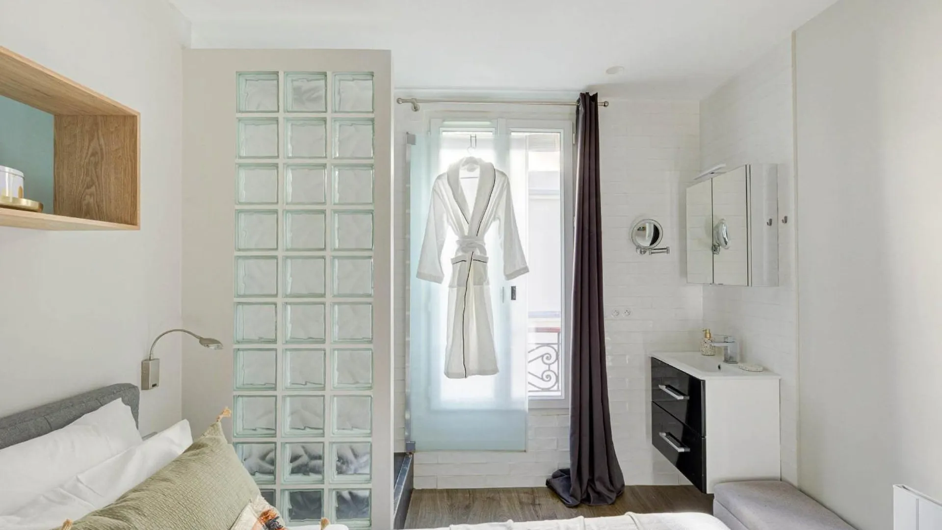 Invalides & Eiffel Tower 1br - Cityapartmentstay * Paris